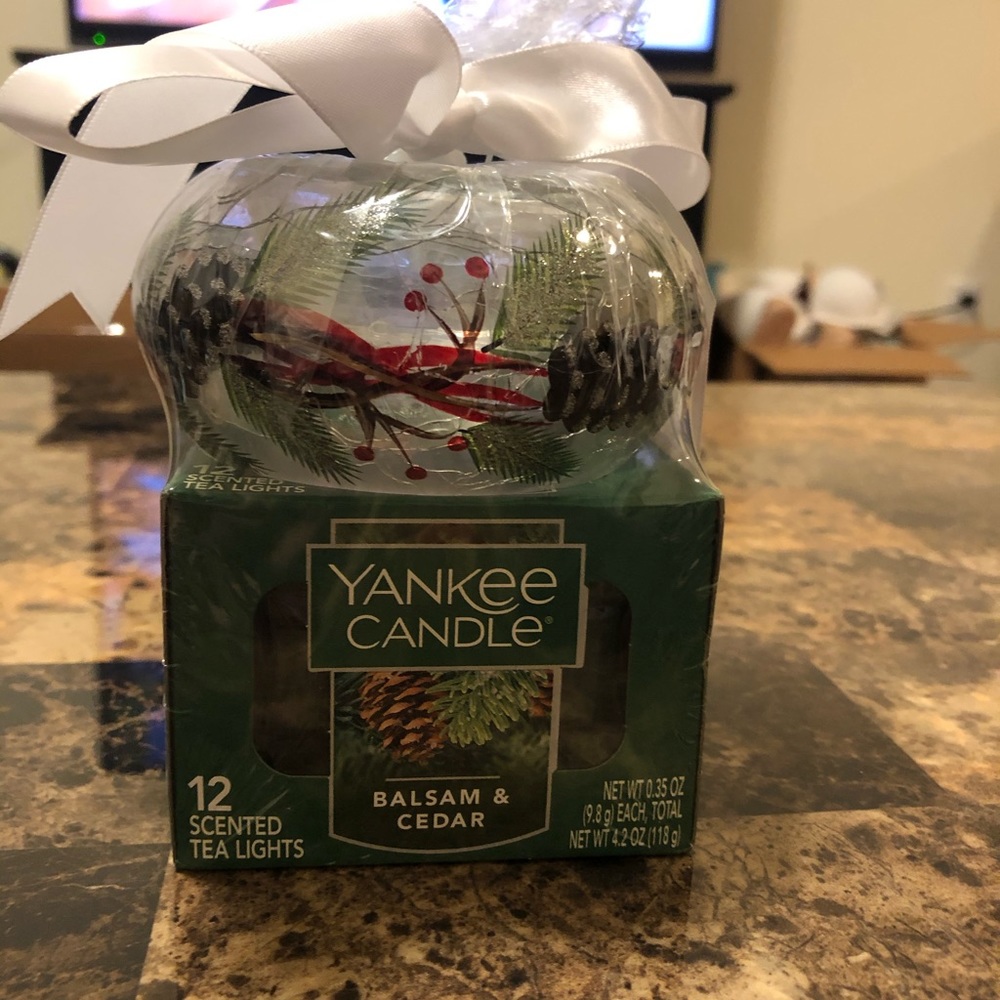 Yankee Candle Tea Lights Balsam & Cedar NEW